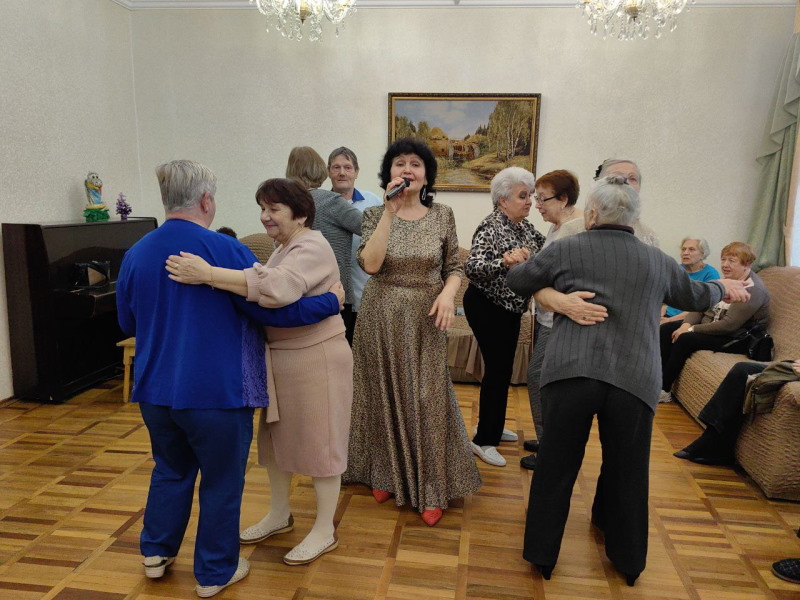 Три зимы
